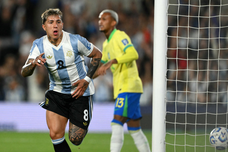 Enzo Fernández la empujó para gritar el segundo gol de la Selección argentina