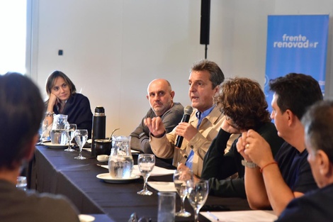 "El momento amerita que no haya vanidades"