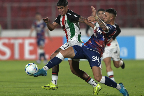 Copa Sudamericana: Unión peleó y perdió ante Palestino en Chile