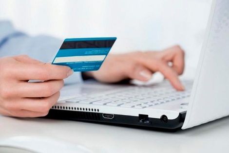 Cómo queda el pago de compras en el exterior tras el levantamiento del cepo
