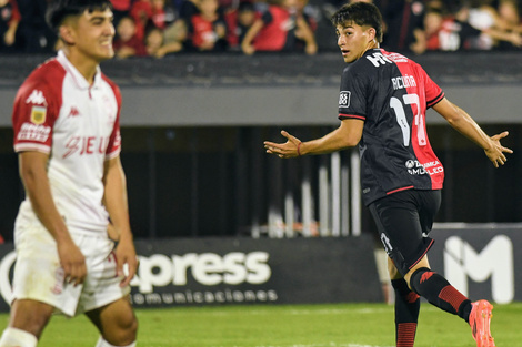 Liga Profesional: Newell's Old Boys batió a Huracán y se ilusiona